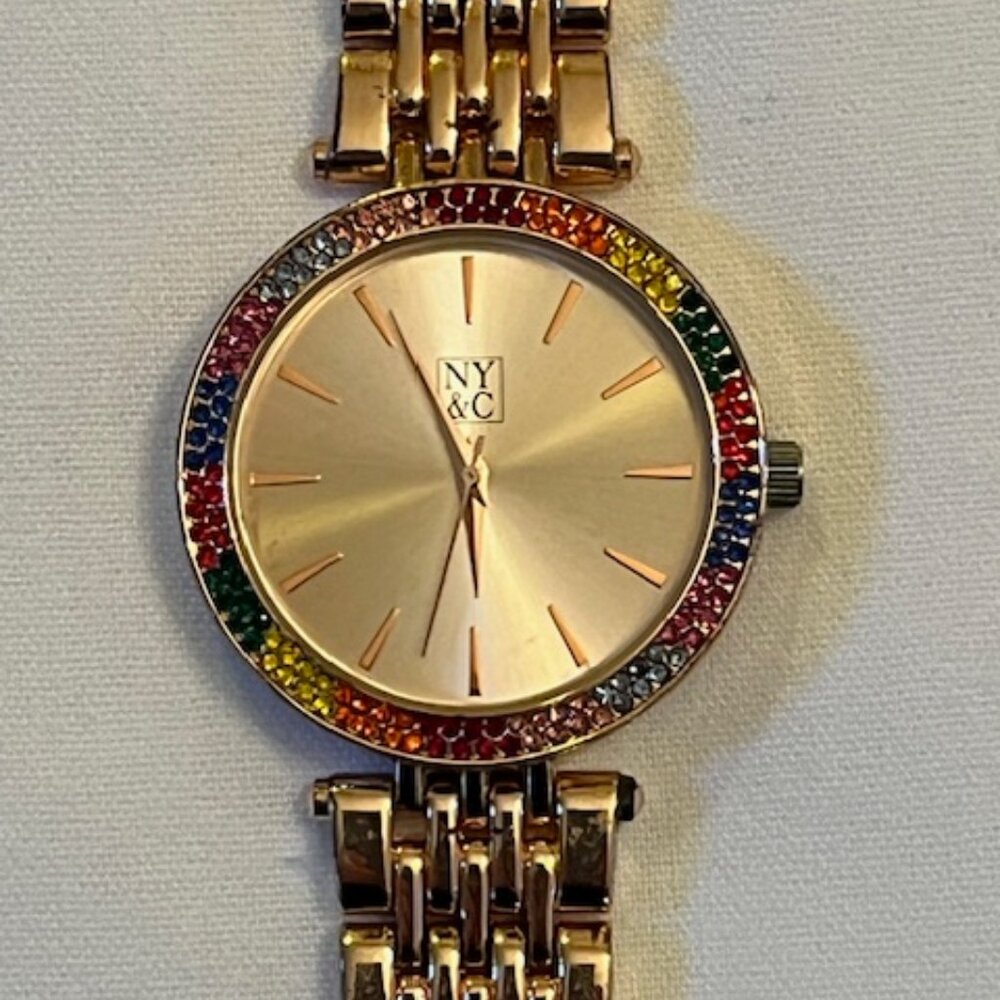 NEW YORK & CO| NY&C Rose Gold-tone Rhinestones Bracelet Watch-NEW Battery-EUC